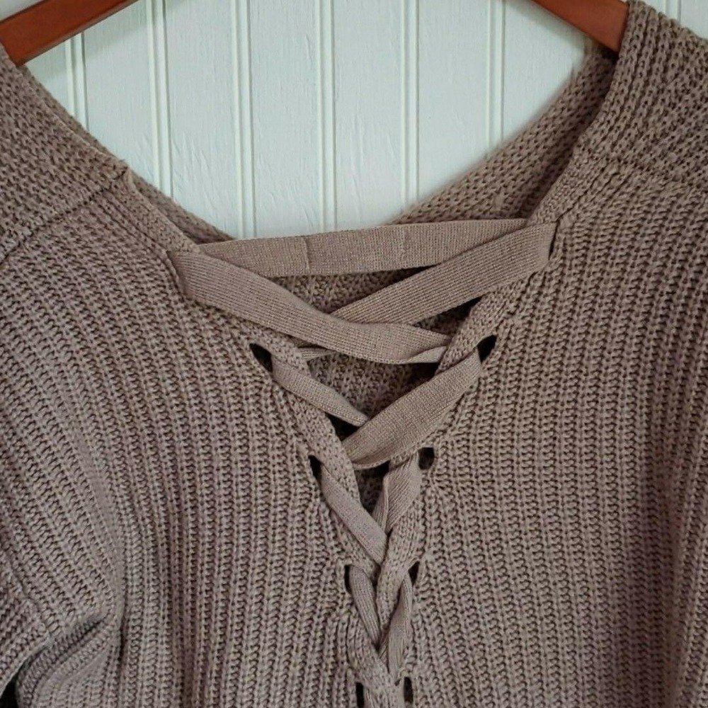Altar'd State Sweater Womens Medium Beige‎ V Neck Lace Up Waffle Knit Pullover